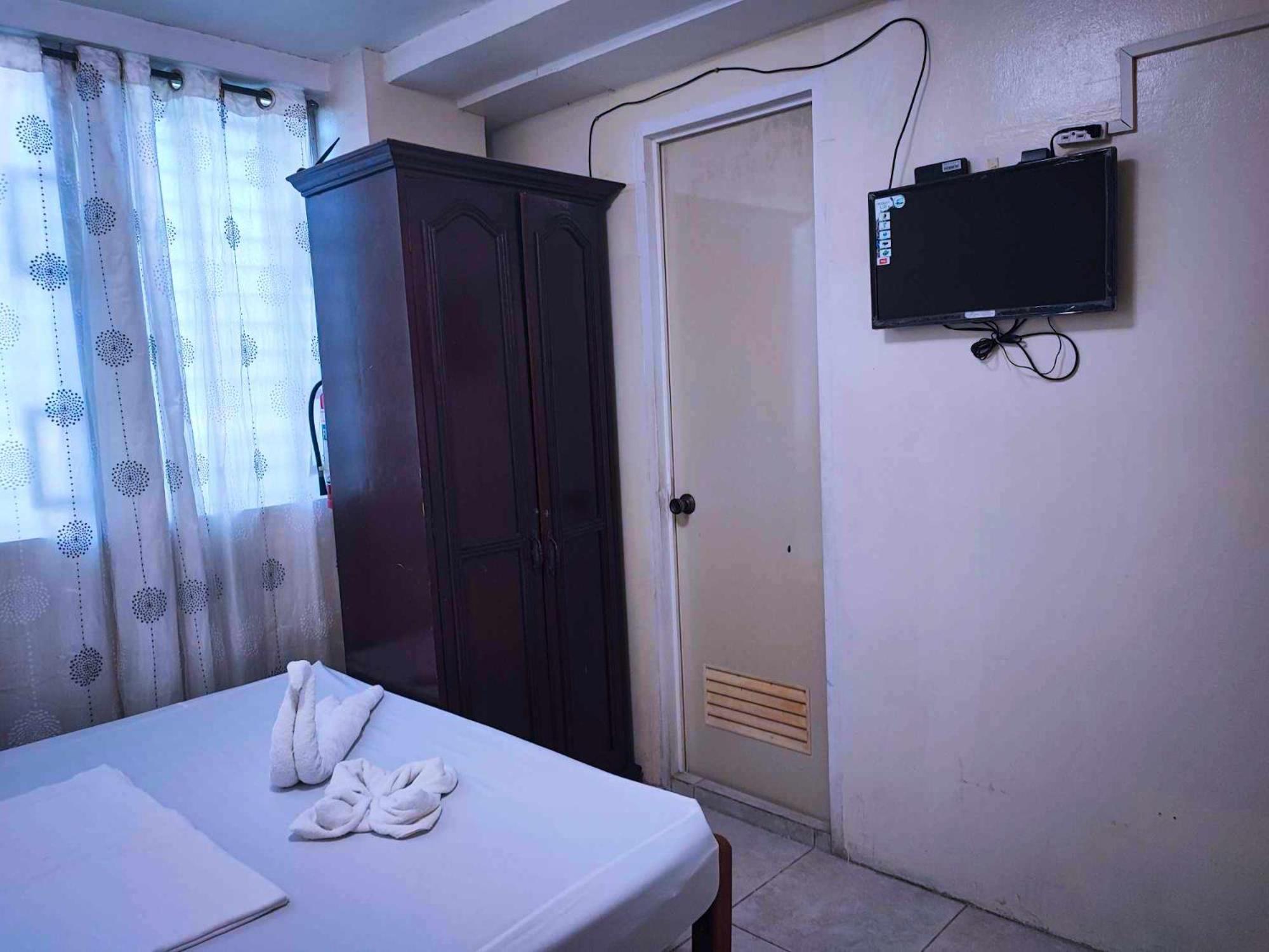 Goland Pension House & Dormitory By Sms Hospitality Cebu Kültér fotó