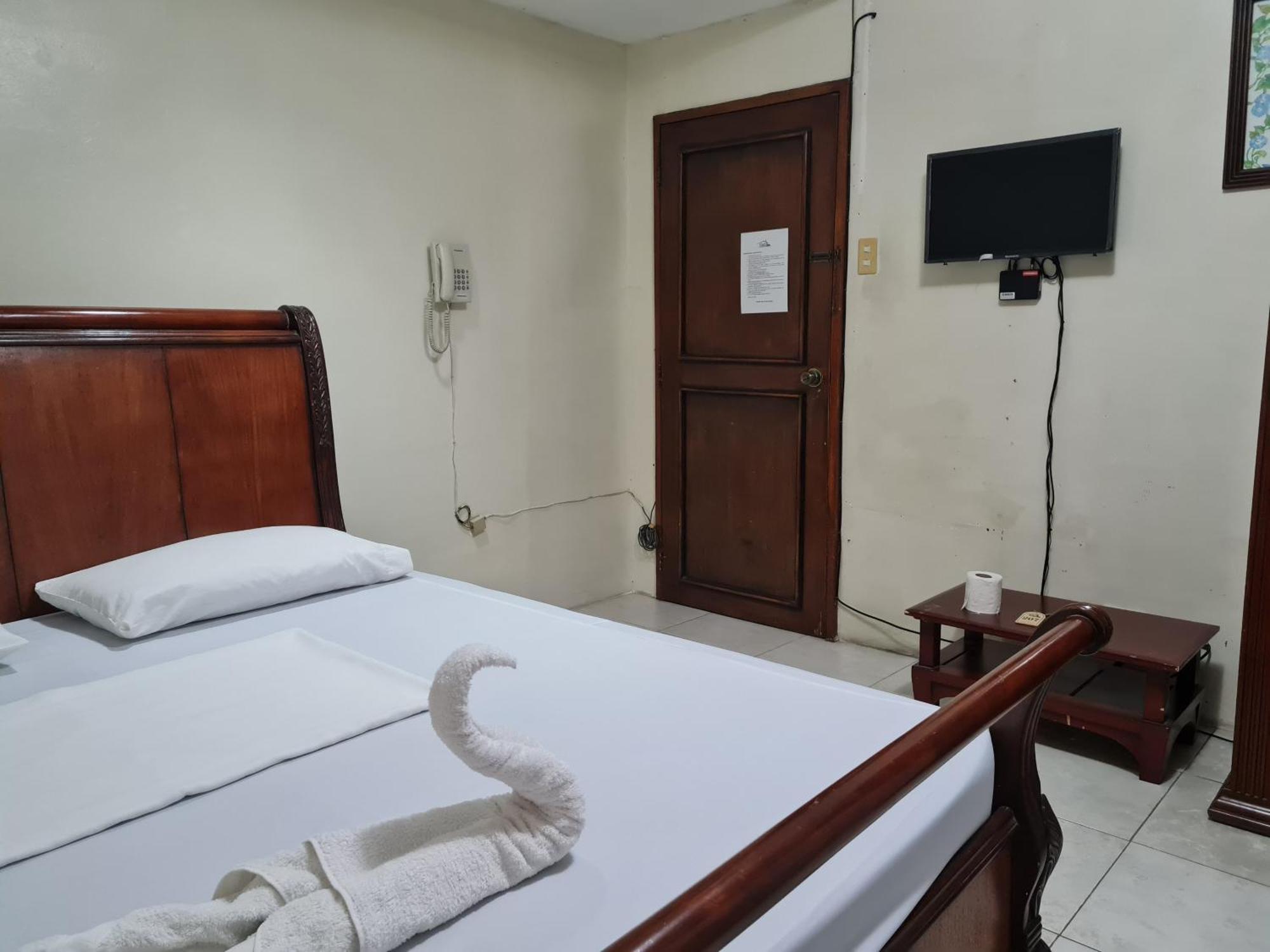 Goland Pension House & Dormitory By Sms Hospitality Cebu Kültér fotó